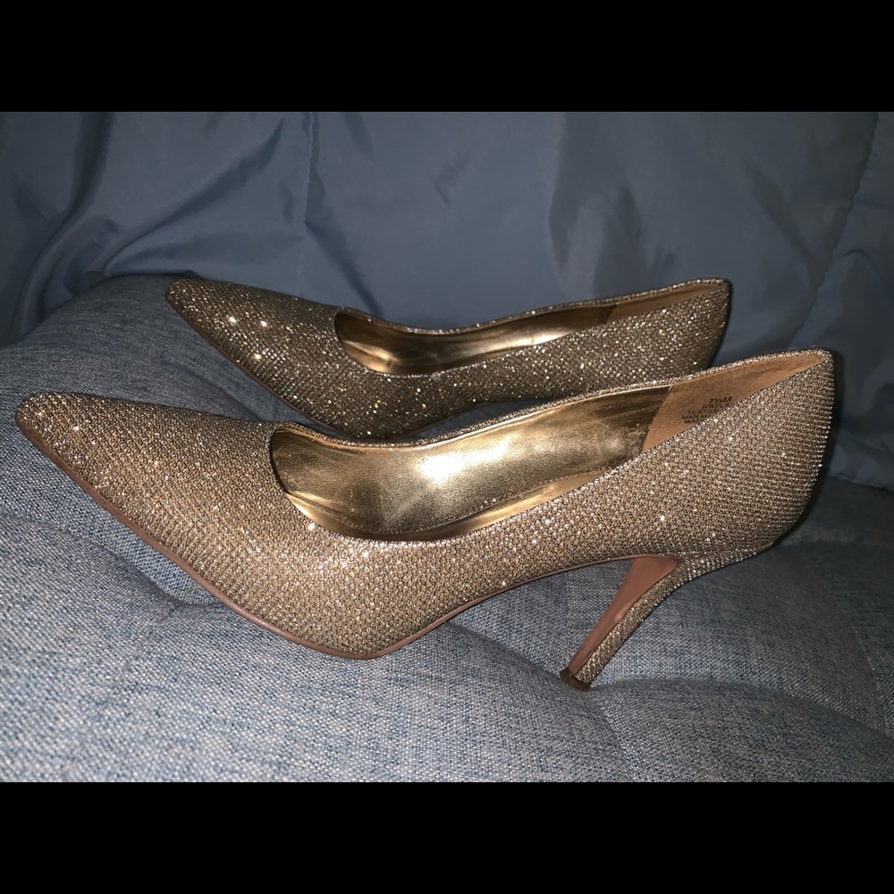 Shimmering Gold Nine West Pumps